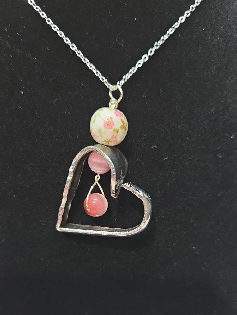 Handmade Vintage Spoon Heart Bead Necklace - Picture 2 of 7